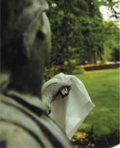 Handkerchief Statue